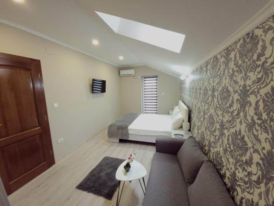 مبيت وإفطار بايلي أونو ماي Casa Leahu المظهر الخارجي الصورة