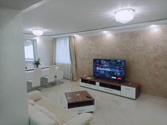 مبيت وإفطار بايلي أونو ماي Casa Leahu المظهر الخارجي الصورة